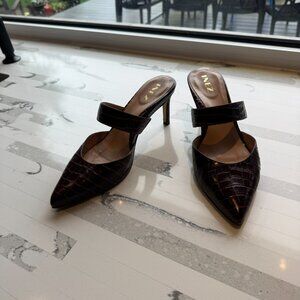 Inez Croc‑Embossed Leather Heels – Brown –  8M